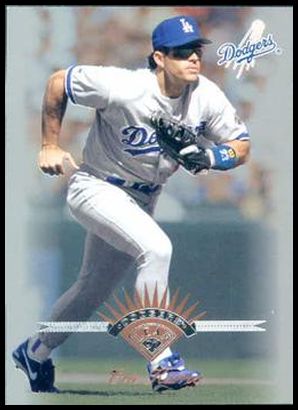 72 Eric Karros